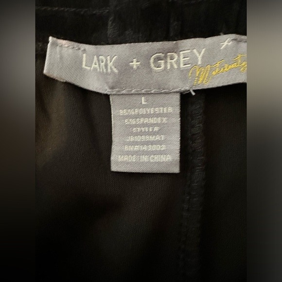 NWT LARK & GREY Women's Maternity Pants Casual Loose & Comfy Velour Wide Leg - Picture 5 of 6